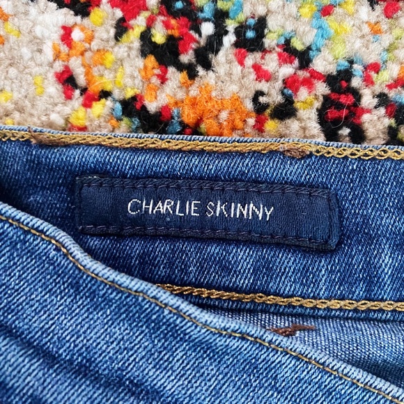 Lucky Brand Low-Rise Charlie Skinny Jeans - Picture 3 of 5